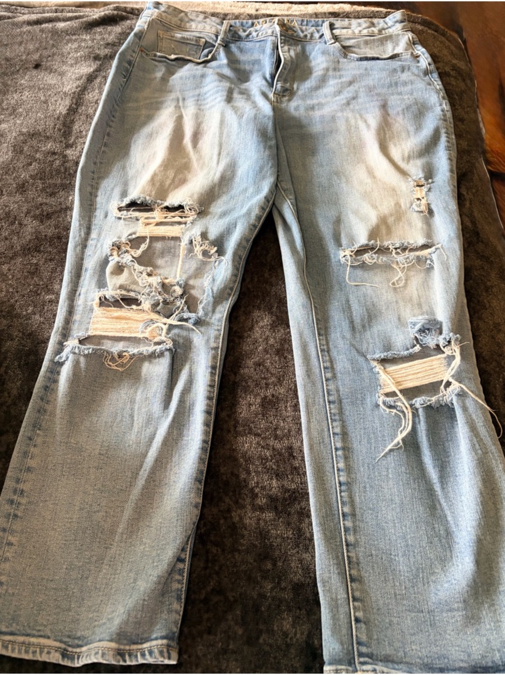 Arizona Jean Company Light Blue Distressed Boyfriend Jeans